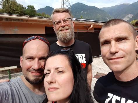 38851114_2116699875250765_7511405198019919872_n