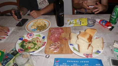 38924288_10214915093743863_446904953605193728_n