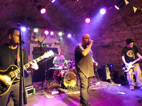 53145784_669546213461596_6109541865608970240_n